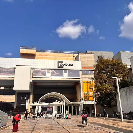 威尼斯mestre市中心新装修独立卫浴阳台双人房 * Venedig